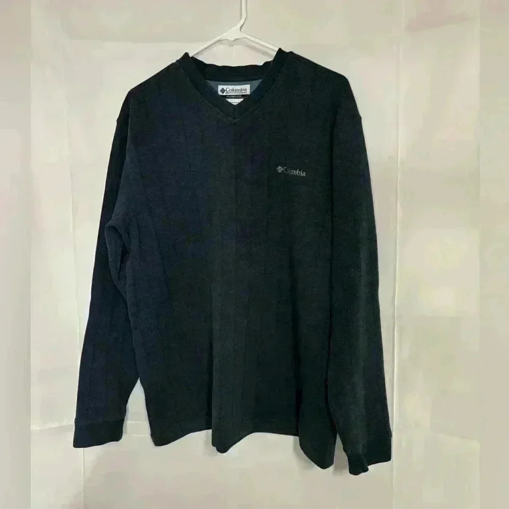 Mens size large Columbia brand vintage sweater, #F587